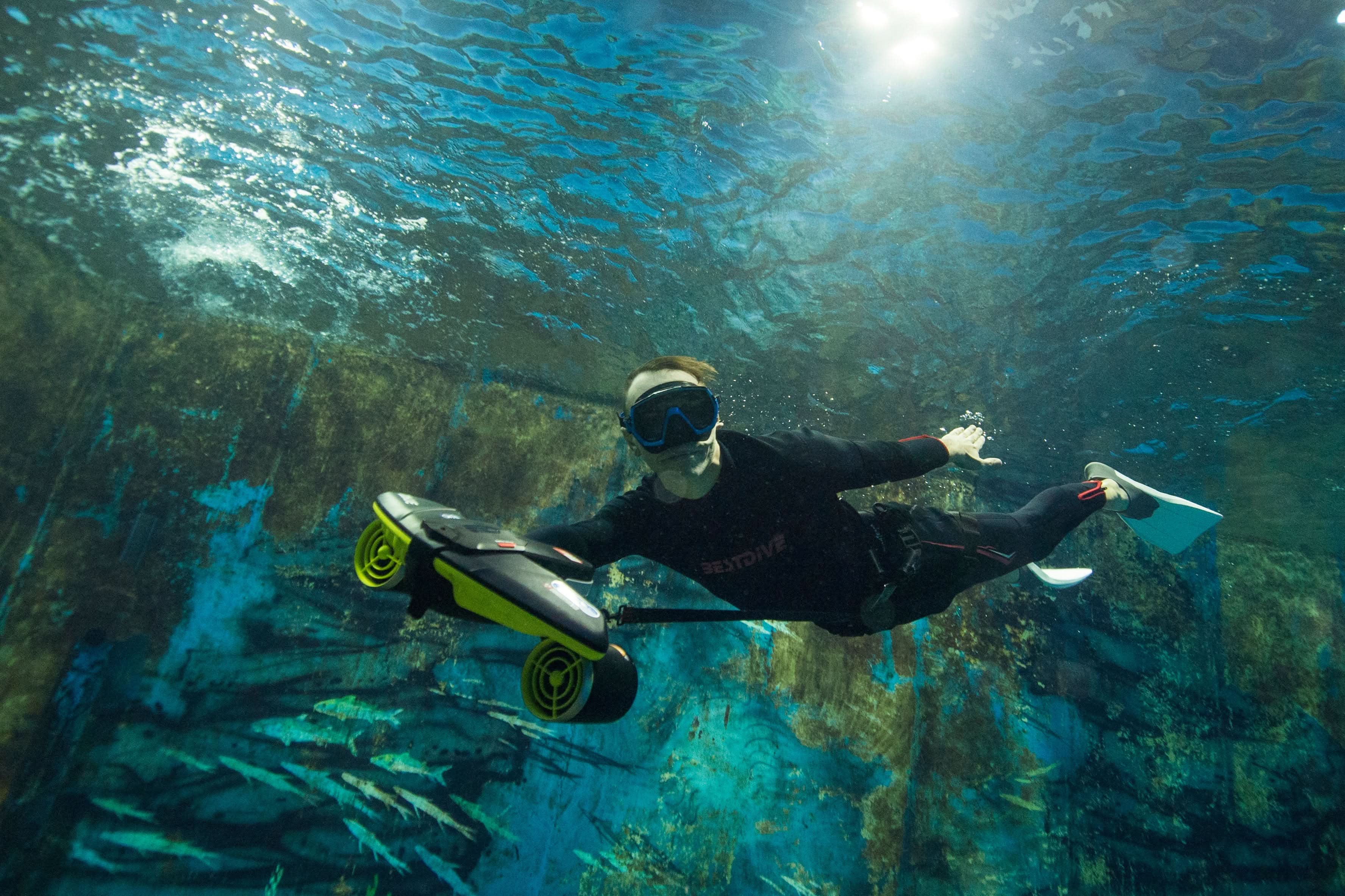 Navbow Underwater Scooter – Professional Dual-Motor Sea Scooter