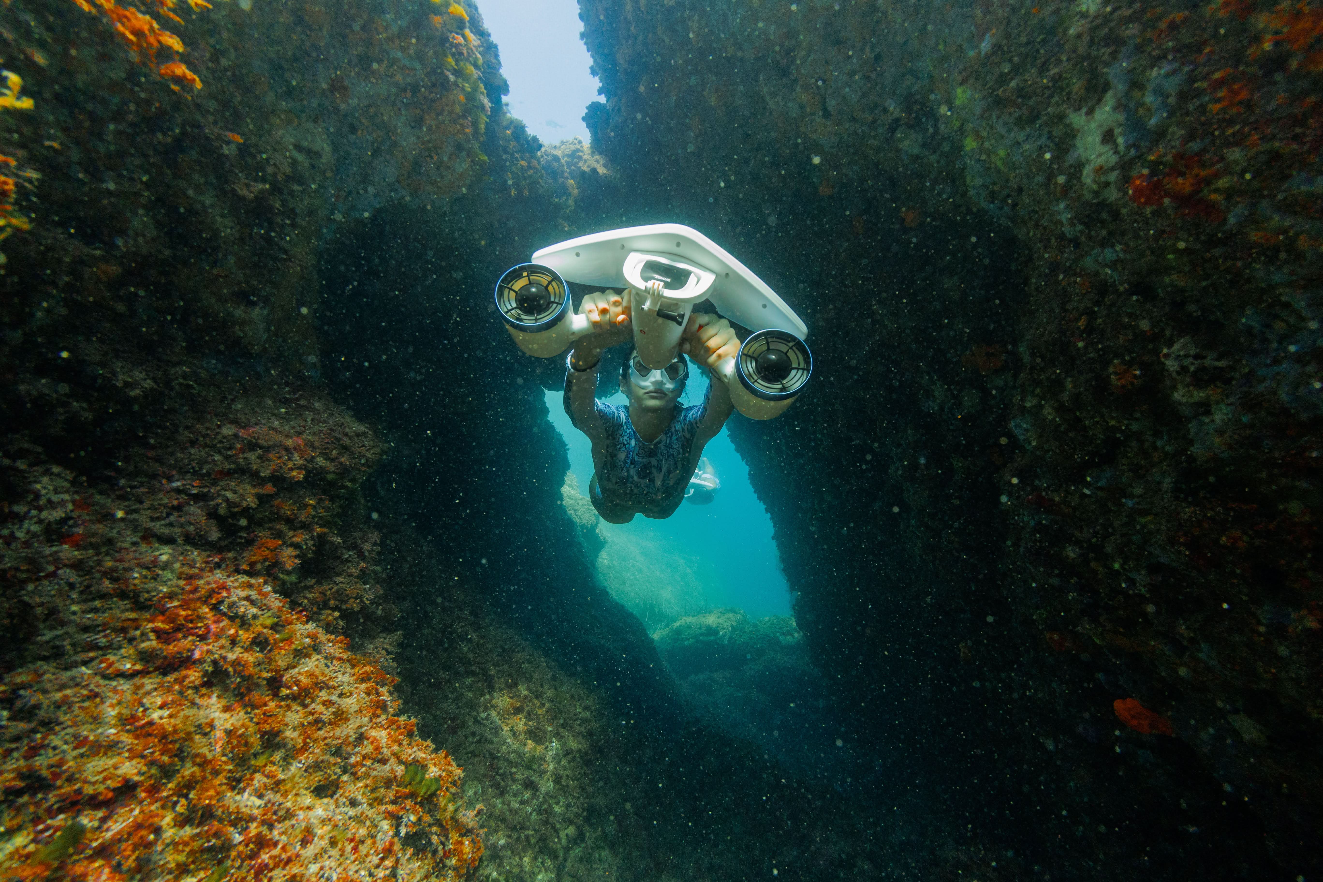 Mix Underwater Scooter – Family-Friendly Dual Motor Water Scooter