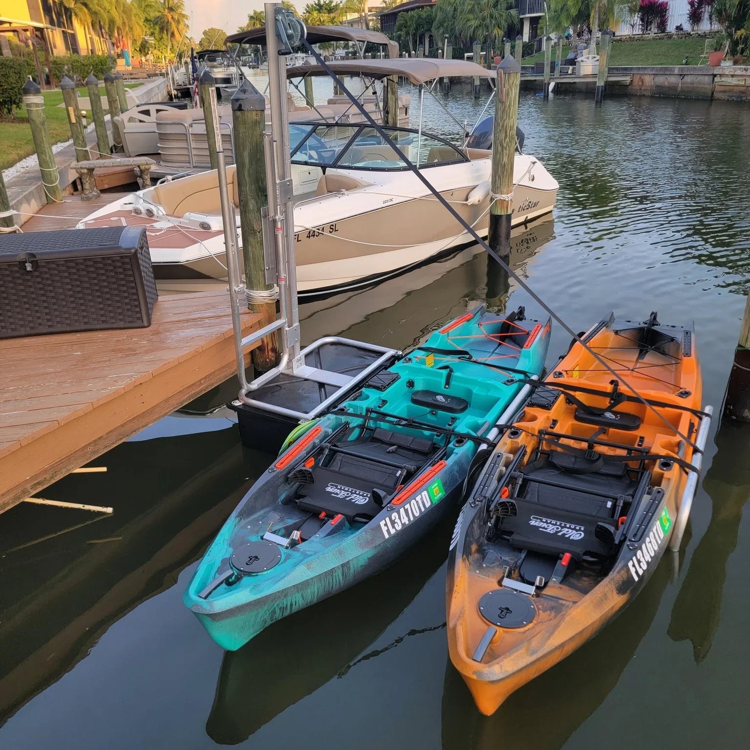 Fixed Dock Kayak Launch & Stow – Pro Series Aluminum Dock Access System