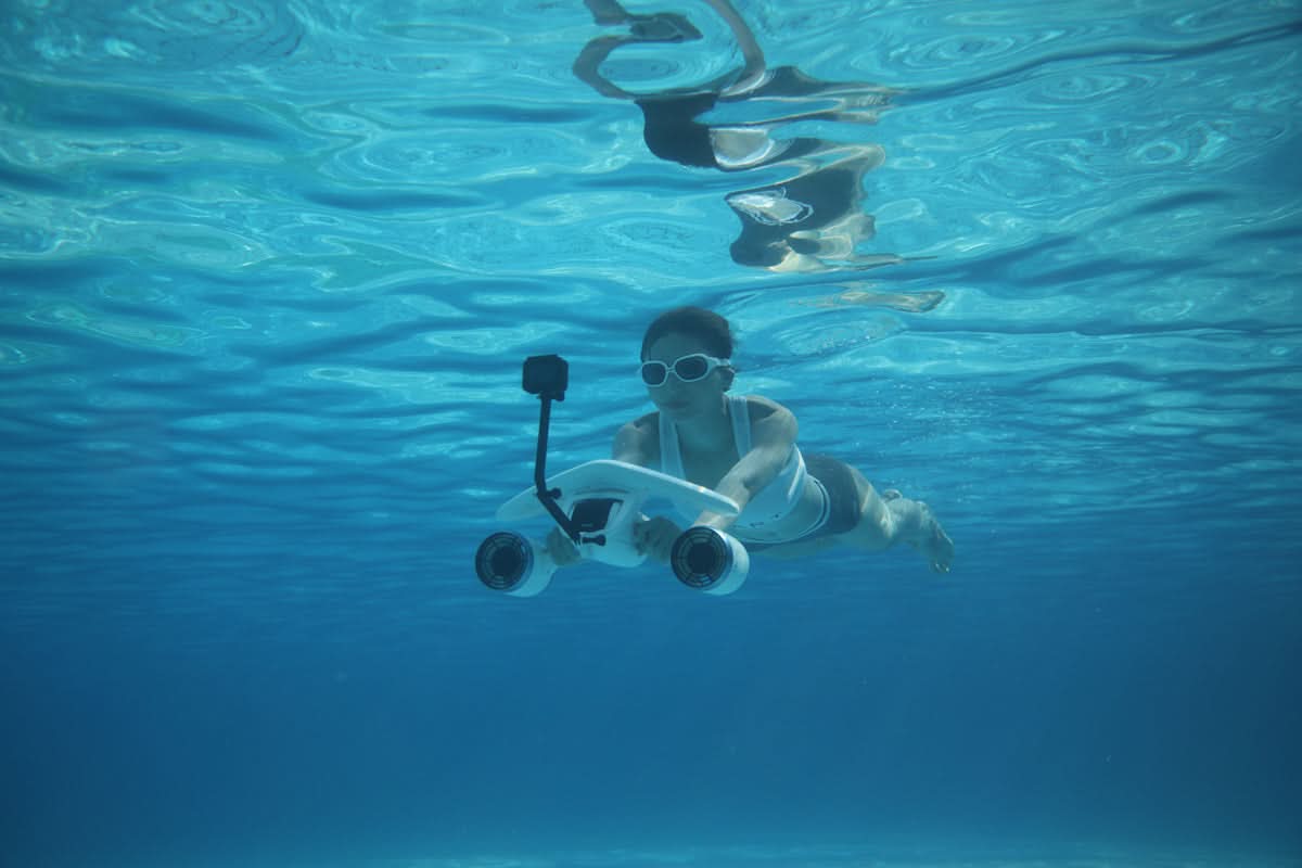 Mix Underwater Scooter – Family-Friendly Dual Motor Water Scooter