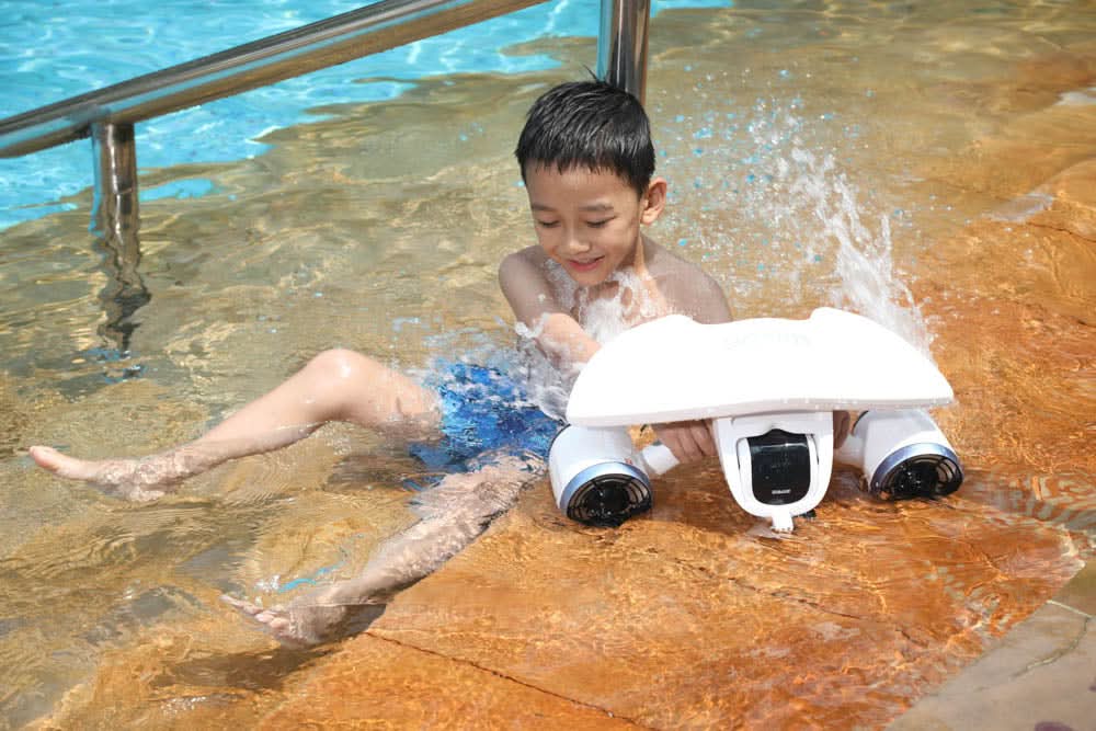 Mix Underwater Scooter – Family-Friendly Dual Motor Water Scooter