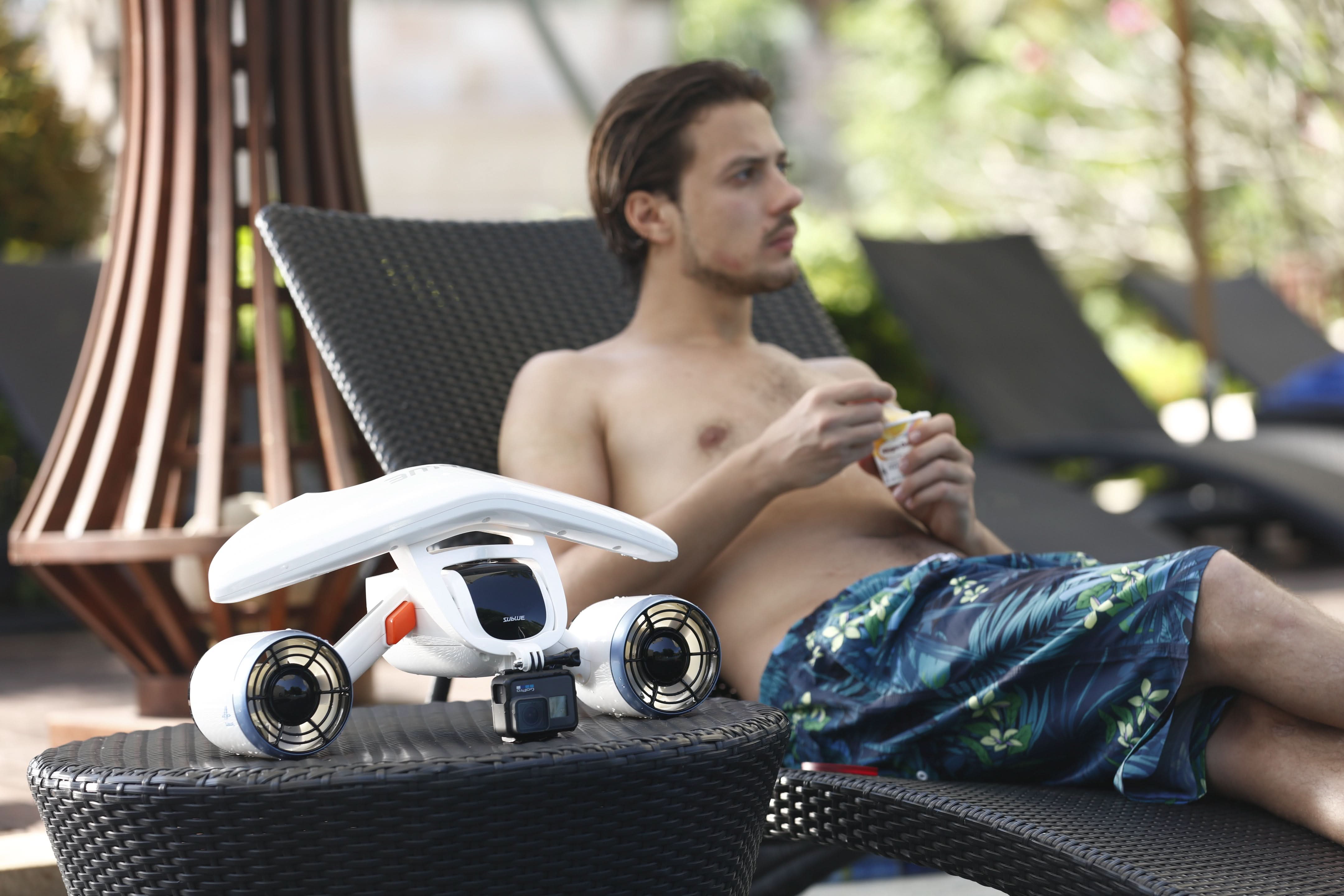 Mix Underwater Scooter – Family-Friendly Dual Motor Water Scooter